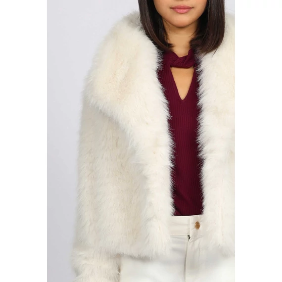 NAF NAF törtfehér színű rövid szabású sálgalléros bunda