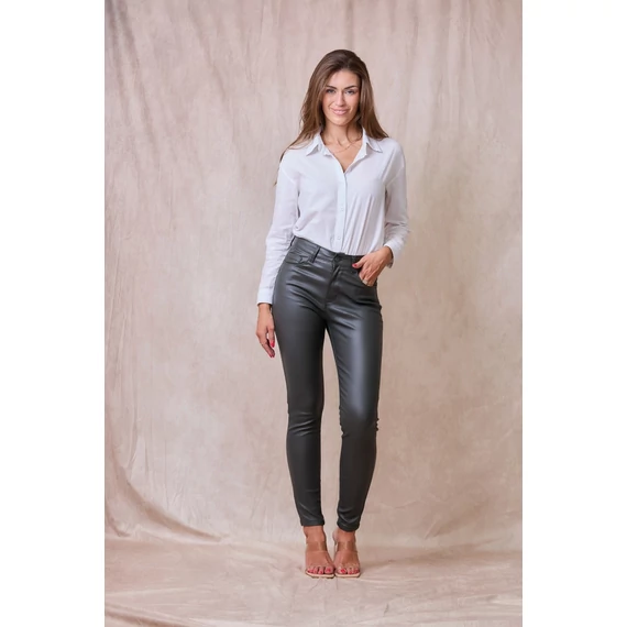 Ana & Lucy keki színű bőrhatású push-up farmernadrág